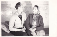 Rodiče Květoslavy Chřibkové, Marie a Otto Robenkovi, 60. léta