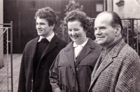 With his parents, Anna and Josef, shortly before August 1968