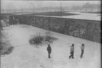 Visit to West Berlin in 1986, Berlin Wall