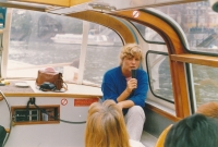 Eva Horová jako průvodkyně - návštěva dětí z Havl. Brodu v Brielle, srpen 1986
