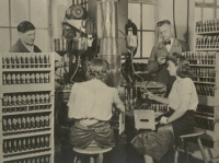 MWH Holleischen, pohled na finální operaci výroby střely 20 mm, asi 1944