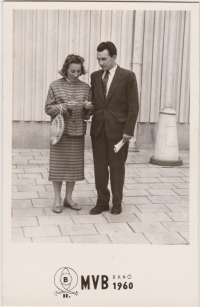 Drahomíra Krčková s manželem, Brno, 1960