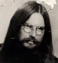 Vít-Bohumil Homolka na fotografii z dochovaných svazků StB