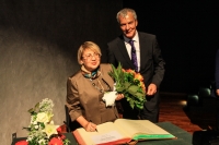 Leyla with the Esslingen Mayor Jürgen Zieger. Theodor Hacker Prize awarding, 
5 May 2013
