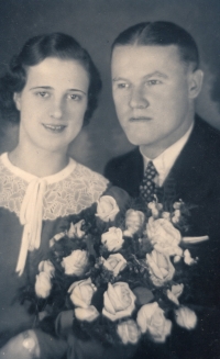 Svatba rodičů, 1948