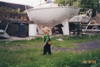 1999, loď z betonu, Neštěmice
