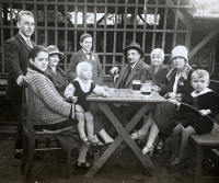 Chorvatská rodina maminky Věry Sokolové Ludmily Kubečkové, rozené Osebig