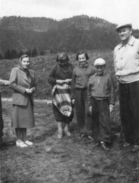 Blansko, sestra a rodina, 1956