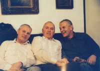 Bratři Samuel, Otakar a Daniel Machkovi, Vánoce 1990