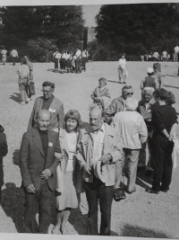 Přemysl Šindelka s Ivanou Sládkovou v Mauthausenu 