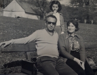 Zuzana Diamantová s manželom a dcérou