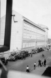 Zengrova ulice v Ostravě-Vítkovicích, kde bydlel Milan Černín / tajné foto německé armády den před přepadením Polska / 1939