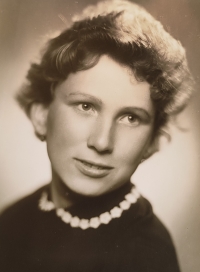 Ingrid Augstenová v mládí