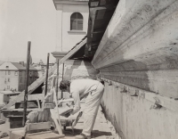 Ingrid Augstenová na stavbě