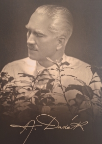 Arnošt Dadák, grandfather of Svatava Billová, successful entrepreneur, founder of the Dadák coffee roastery and brand