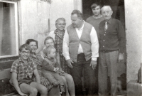 Karel Reinhardt with his family; September 1980