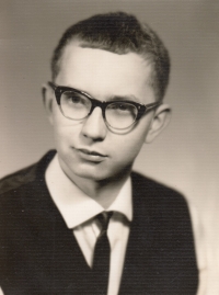 Alfred Neudörfer v roce 1965 na maturitním tablu