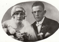 Svatební fotografie prarodičů Anny a Josefa Turkových