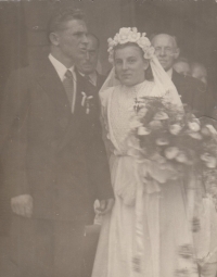 Wedding with Jindřich Pařízek in 1952