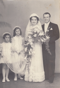 Svatba rodičů, 40. léta