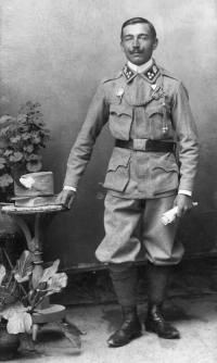 Dědeček z matčiny strany Josef Hajšman