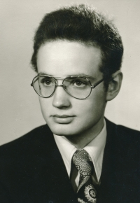 Fotka z tabla lidové školy umění, rok 1979