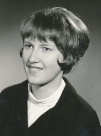 Jana Krausová, maturitní foto, 1968