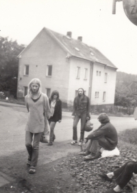 Kerhartice, vpředu Vladimír Trlida - Trček