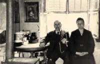 The Cais great-grandparents deported to Augsburg