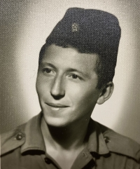 Vojenská služba (Komárno)
