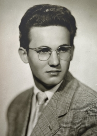 Young Jindřich Essl