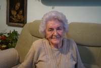 Marie Šandová doma v Mariánských Lázních