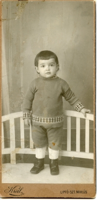 1914, Pavol Strauss ako dvojročný