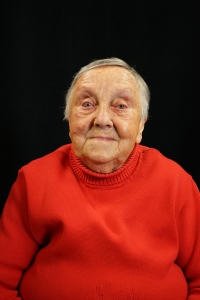 Annelies Taubová při natáčení v roce 2025