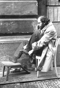 Allen Ginsberg in Prague photographed by Jiří Stivín, 1965