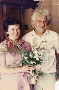 Jiří Jaroš s manželkou při oslavě svých padesátých narozenin, 1979