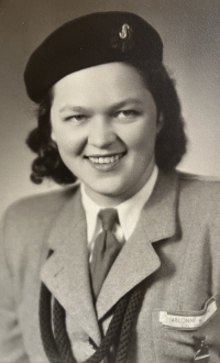 Marta Grusová v sokolském kroji, 1948