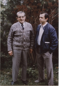 koniec 80. rokov, Jozef s otcom