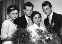 Vilém Lasák se svou ženou Hildou na svatební fotografii, 1958