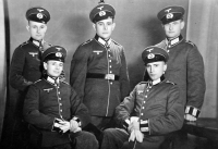 Strýc Adély Lasákové Josef Flaška v uniformě wehrmachtu, 40. léta