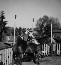 Milan Weber with his mother Růžena, Mnichovice, June 1945
