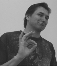 Michal Hecht během sólového vystoupení pantomimy, 90. léta 20. století
