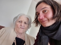 S dokumentaristkou při natáčení, Znojmo, 2025