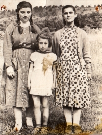 Maminka Vasiliki Papaioanidu v Rumunsku