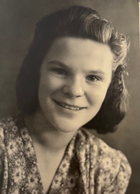 Sestra Anička, říkali jí Anchen a zemřela v osmnácti letech na záškrt. Pamětnice k ní měla nejblíže