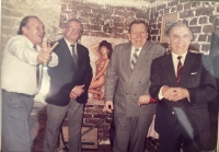 Kolegovia z podniku Štrkopiesky Bratislava