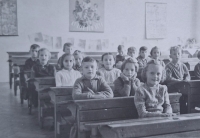Alena Zdražilová at primary school