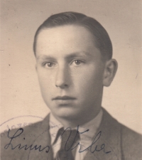 Linus Vrba – první fotka v ČSR, 1945 