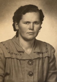 Matka Anna Lišková, rozená Prchlíková (1921-2001)