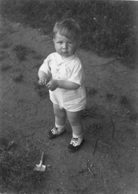 Jiří Vyšohlíd, 1944, Hradec Králové